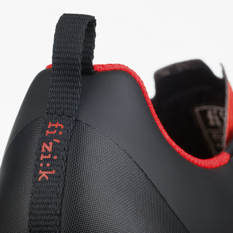 Fizik Zapato Terra X5 Negro/Rojo