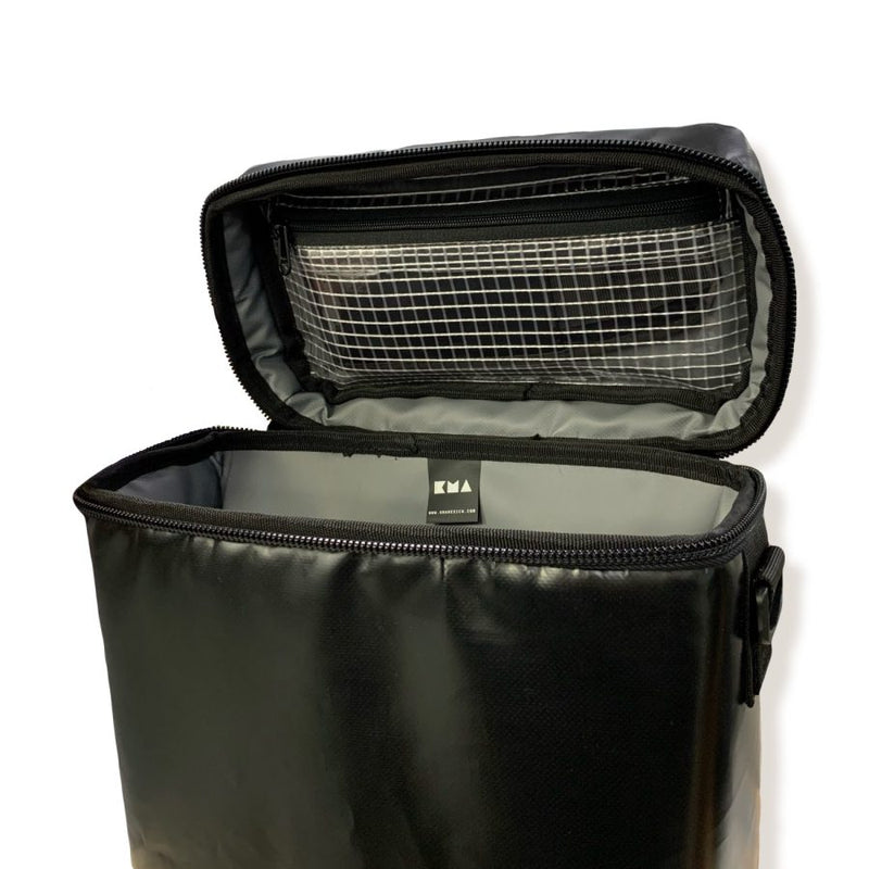 Cooler Bag KMA 12L Negro Impermeable