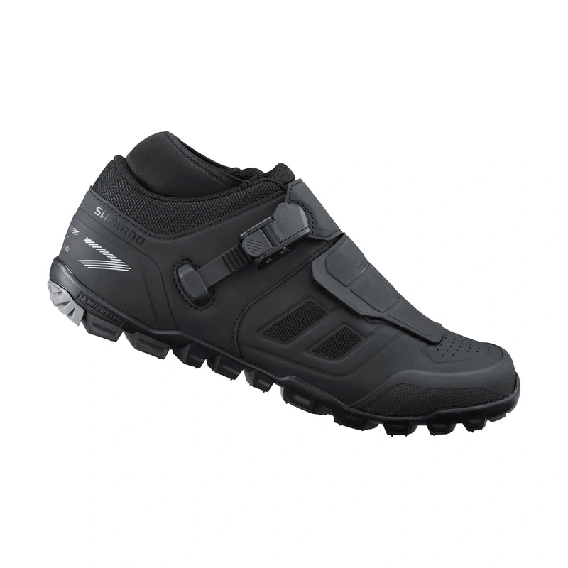 ZAPATILLA ENDURO ME702 NEGRO TALLA 41 EUR